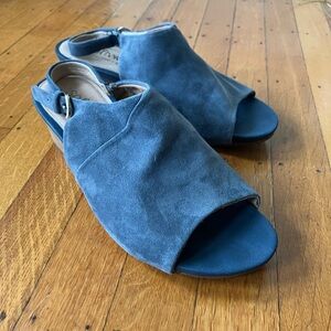 SoftWalk Blue Suede Slingback Sandals